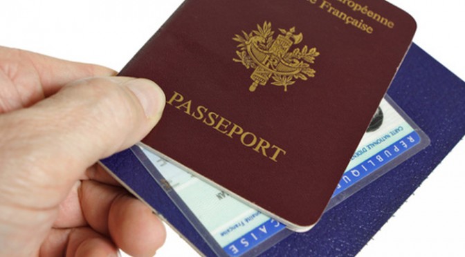 Fin de la double comparution pour la délivrance des passeports